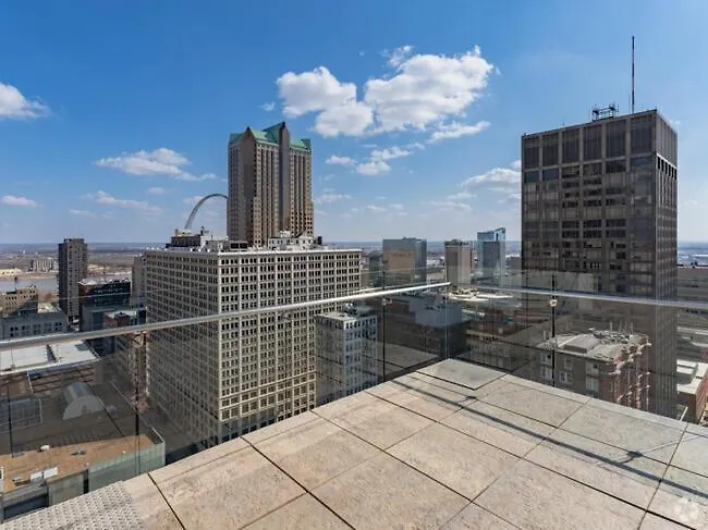 Towers 2103 I Luxury I Stunning Views! Apartment Saint Louis